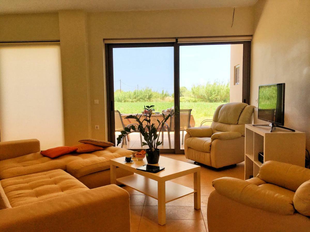 Stellar Beachhouse Йеранион Экстерьер фото